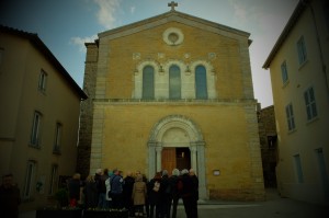 Devant l'église Saint Blaise  