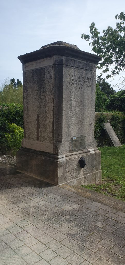 Fontaine Publique (la vraie)