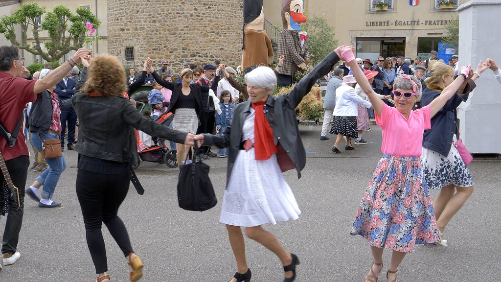 Farandole – La Fontaine – Place de Verdun