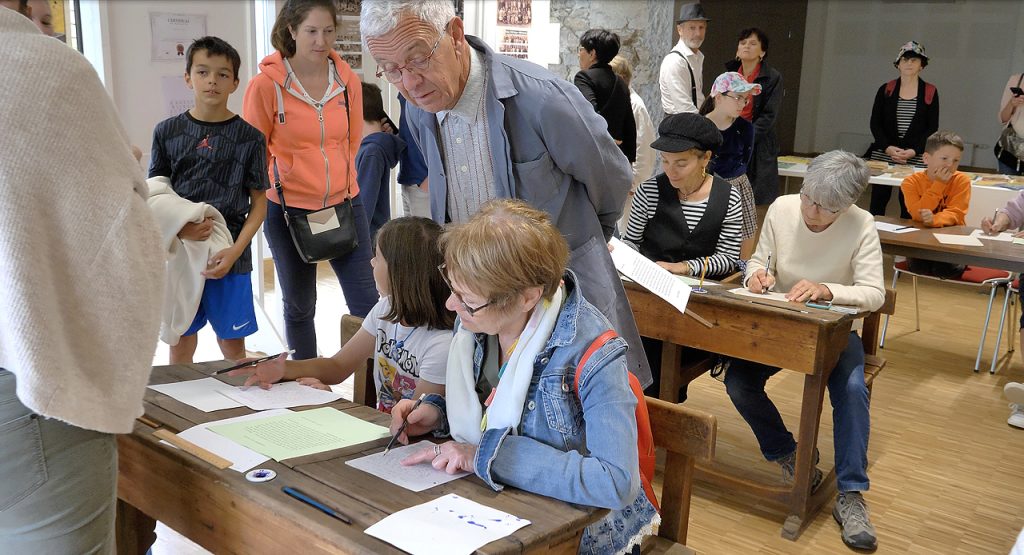 École primaire 1950s – Instituteur : Philippe