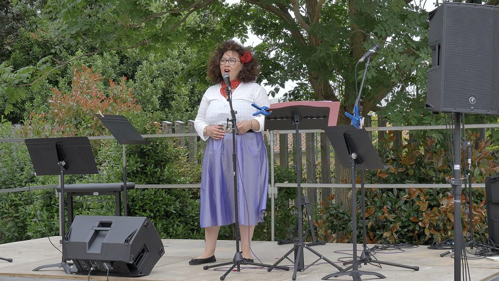 Scène ouverte – Samia Scène ouverte – Samia