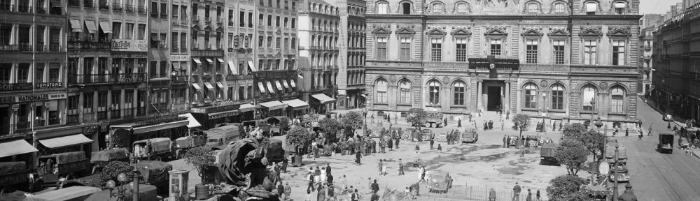 Vue de la place des Terreaux sous occupation allemande